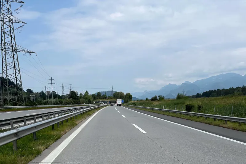 N13 Rüthi SG – Auffahrkollision auf Autobahn