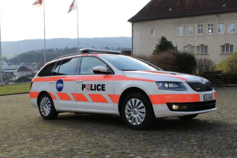 Mettembert JU – Lieferwagen erfasst Radfahrer und verletzt ihn schwer
