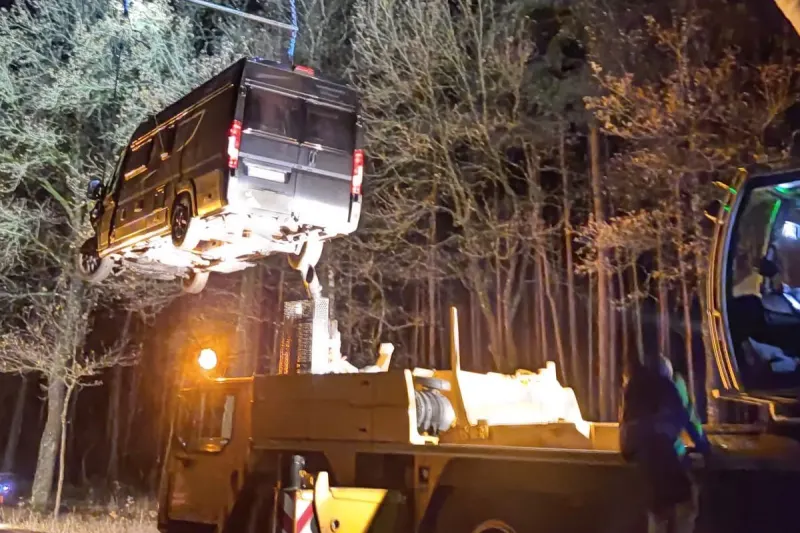 Walsrode NI – SUV verursacht Unfall durch Überholmanöver
