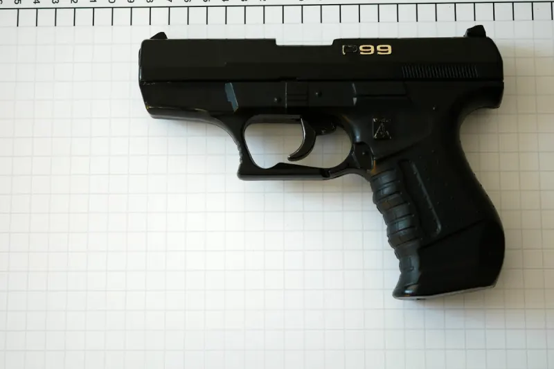 Münster – Mädchen hantiert mit Waffe im Hauptbahnhof