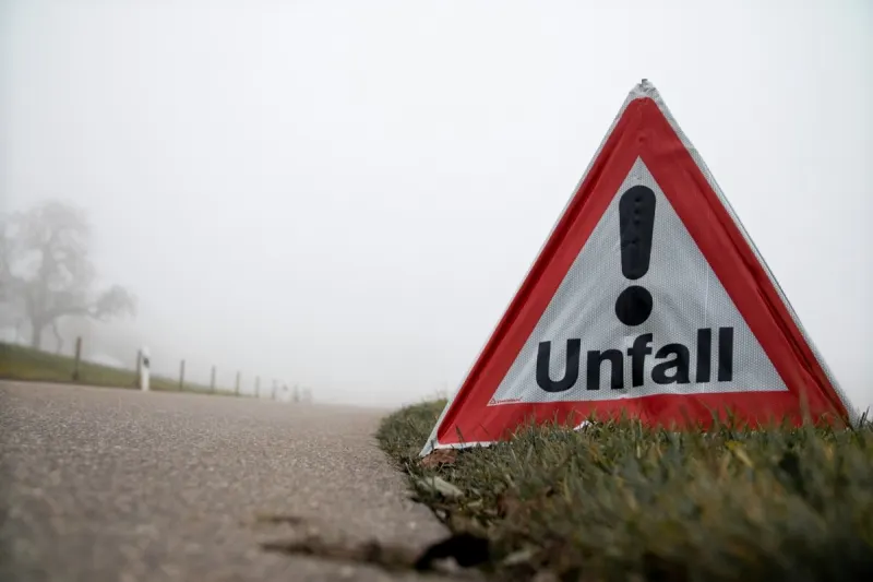 Rorschacherberg SG -   Verkehrsunfall zwischen Auto und E-Bike