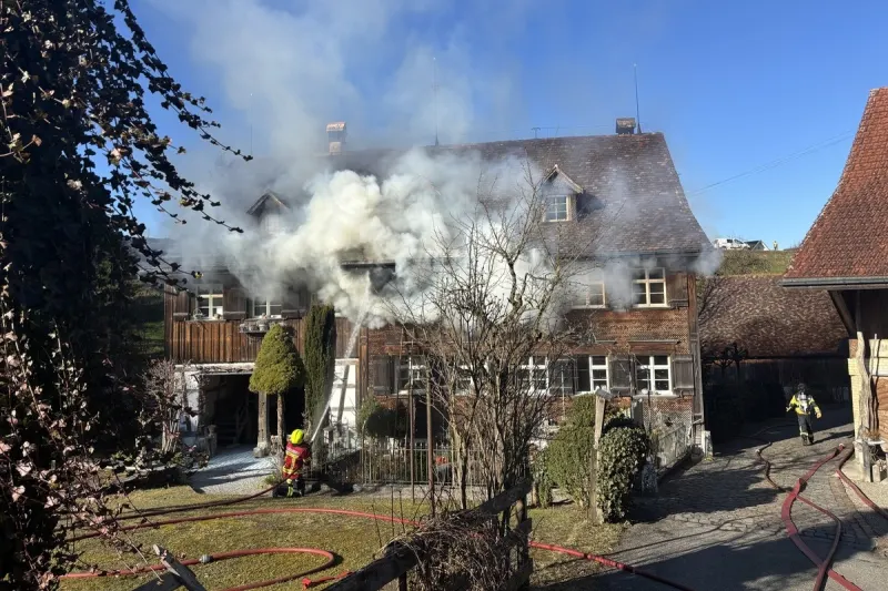 Neukirch an der Thur TG – Hoher Schaden nach Hausbrand
