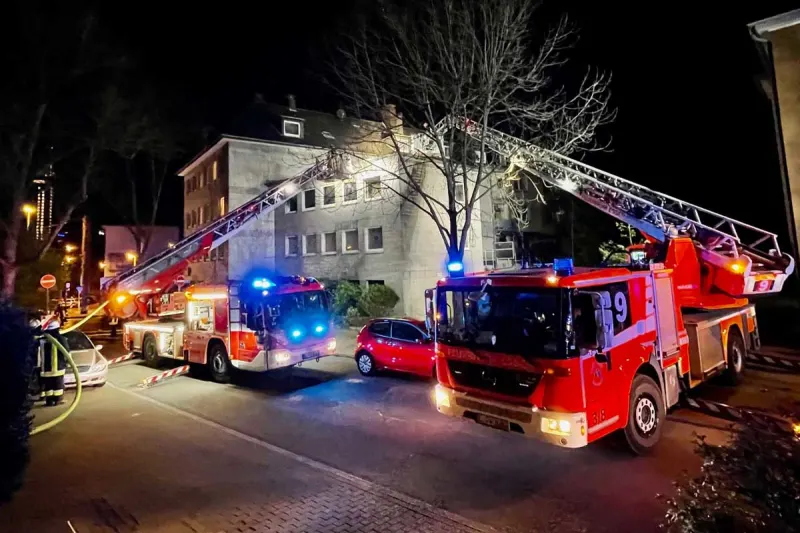 Essen - Mieter rettet sich mit Sprung aus dem Fenster