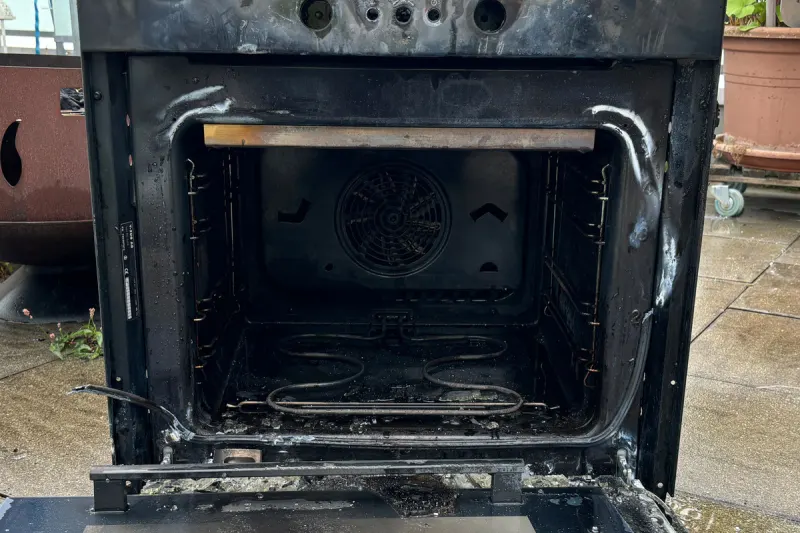 Sirnach TG - Brand in einem Backofen 