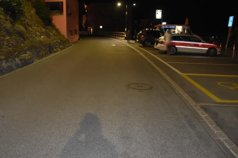 Verkehrsunfall in Scuol GR -  Alkoholisierter Automobilist übersieht Motorrad