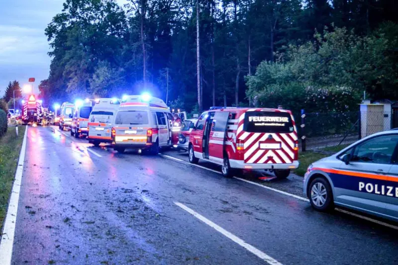 Mooskirchen - Fünf schwer Verletzte nach Autounfall
