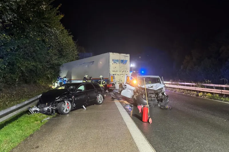 A43 Sprockhövel NW – Unfall mit fünf Fahrzeugen