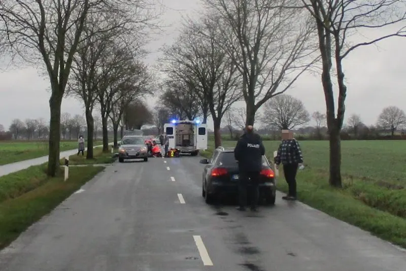 Ahlerstedt –  53-jähriger Motorradfahrer bei Unfall am Heiligabend-Vormittag schwer verletzt