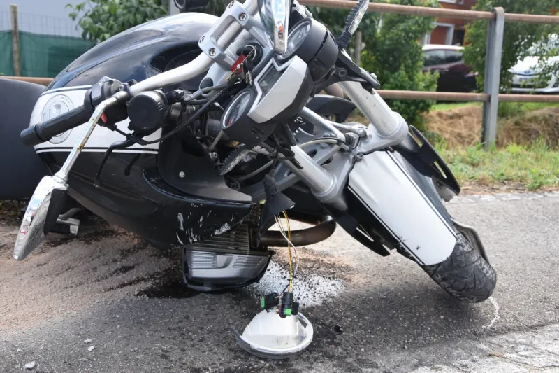 Marbach SG – Motorrad kollidiert mit Betonpfeiler
