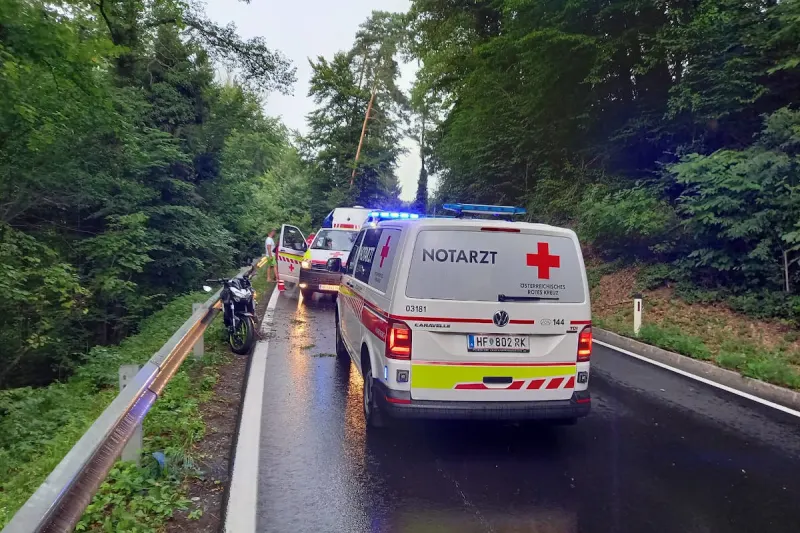 Stubenberg – Motorradfahrer nach Unfall schwer verletzt