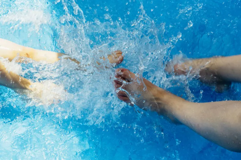 Adlwang - Kleinkind stürzte in Schwimmbecken