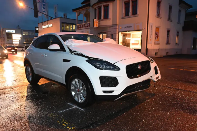 Wil SG – Autofahrer bei Unfall verletzt