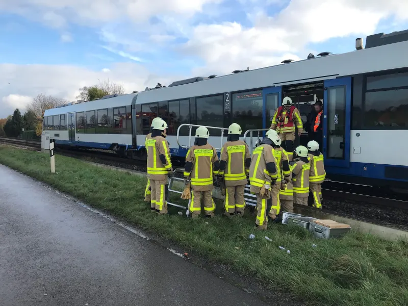 Grevenbroich – Radfahrer bei Kollision mit Regionalbahn tödlich verletzt