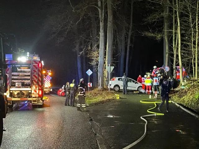 Iserlohn – Heftige Kollision zwischen zwei Autos