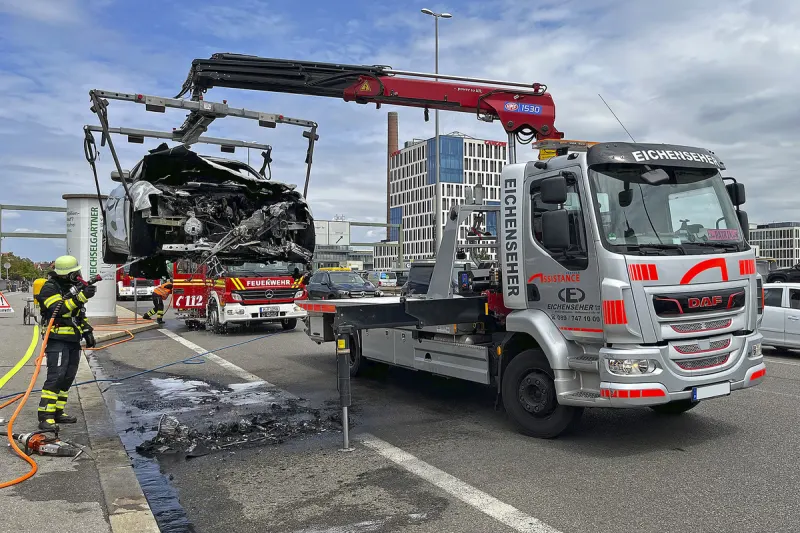 Donnersbergerbrücke BY - Maserati in Brand 