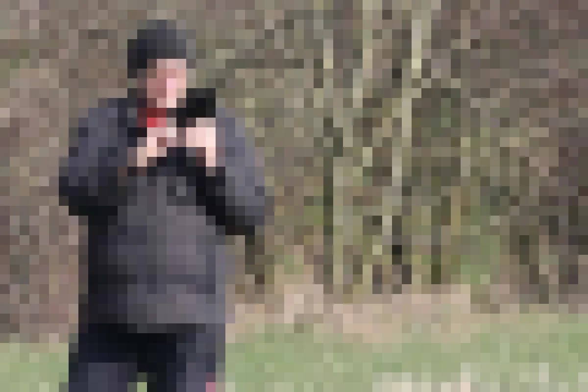 Wesel  - Unbekannte störten Adlerpärchen - Polizei sucht jetzt mit Lichtbildern