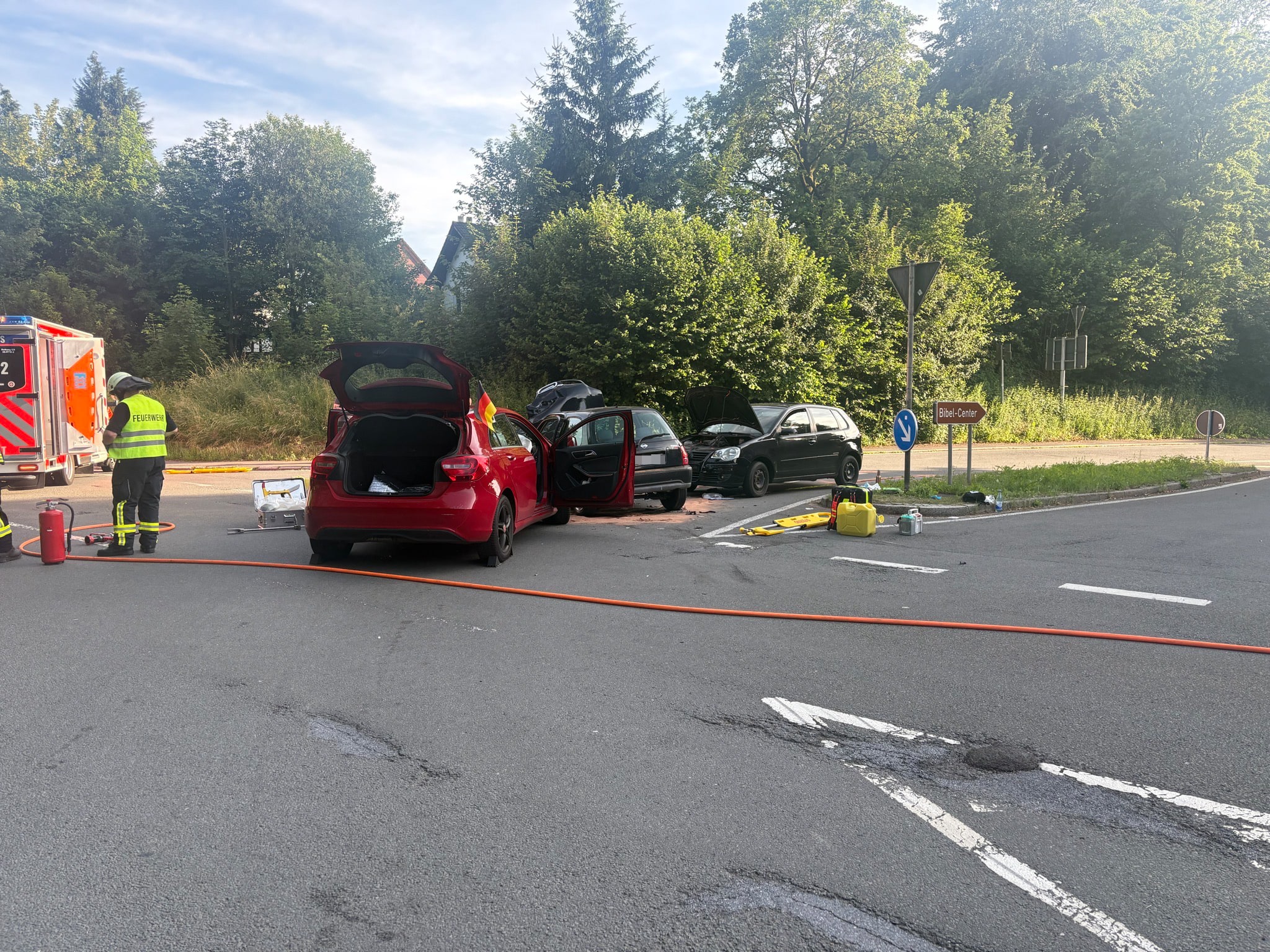 Breckerfeld-Sechs-Verletzte-nach-Unfall-von-drei-Autos