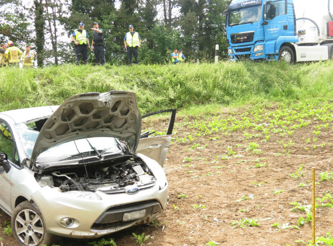 Würenlingen AG - Heftige Kollision fordert Schwerverletzten - Zeugenaufruf