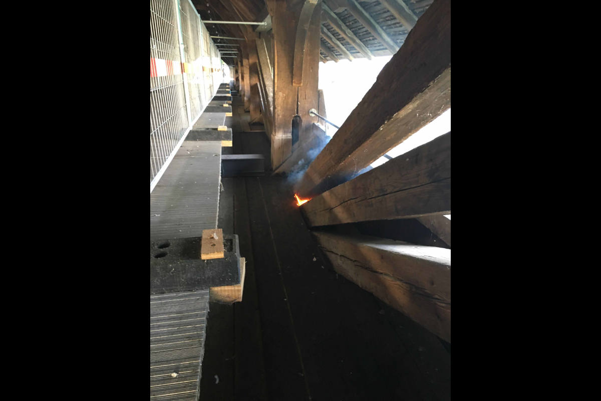 Brand auf der alten Holzbrücke