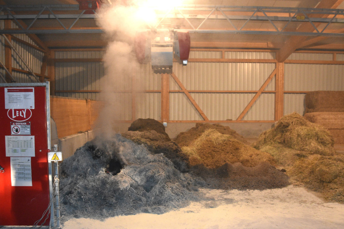 Balzers FL - Futter auf Bauernhof angezündet - Zeugenaufruf