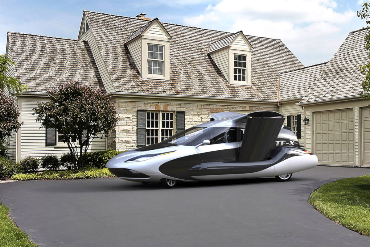 Der TF-X passt auch in die Garage