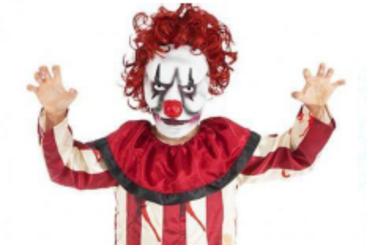 Öffentliche Warnung - Verbrennungsgefahr durch leicht entflammbare Fasnachtskostüme für Kinder