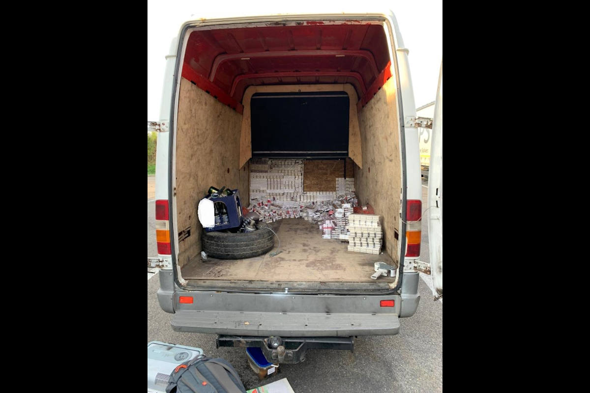 Blick in den Laderaum des Transporters