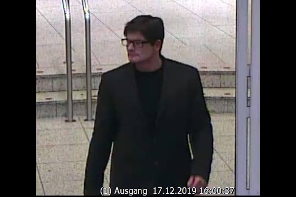 der gesuchte Verdächtige