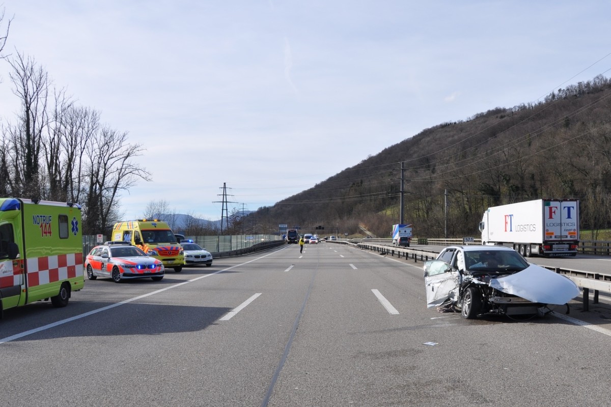 Sechs Personen mussten ins Spital.