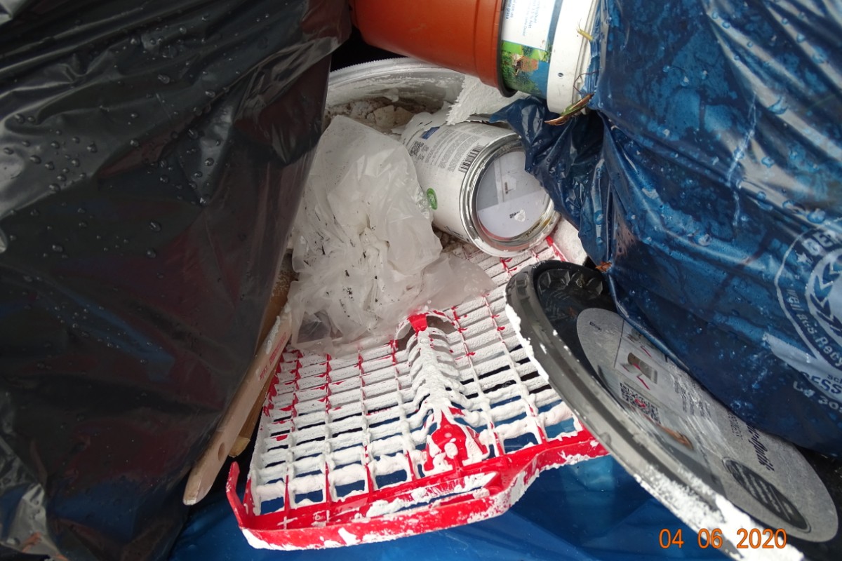 Bad Segeberg - Polizei sucht Zeugen einer verbotenen Abfallablagerung