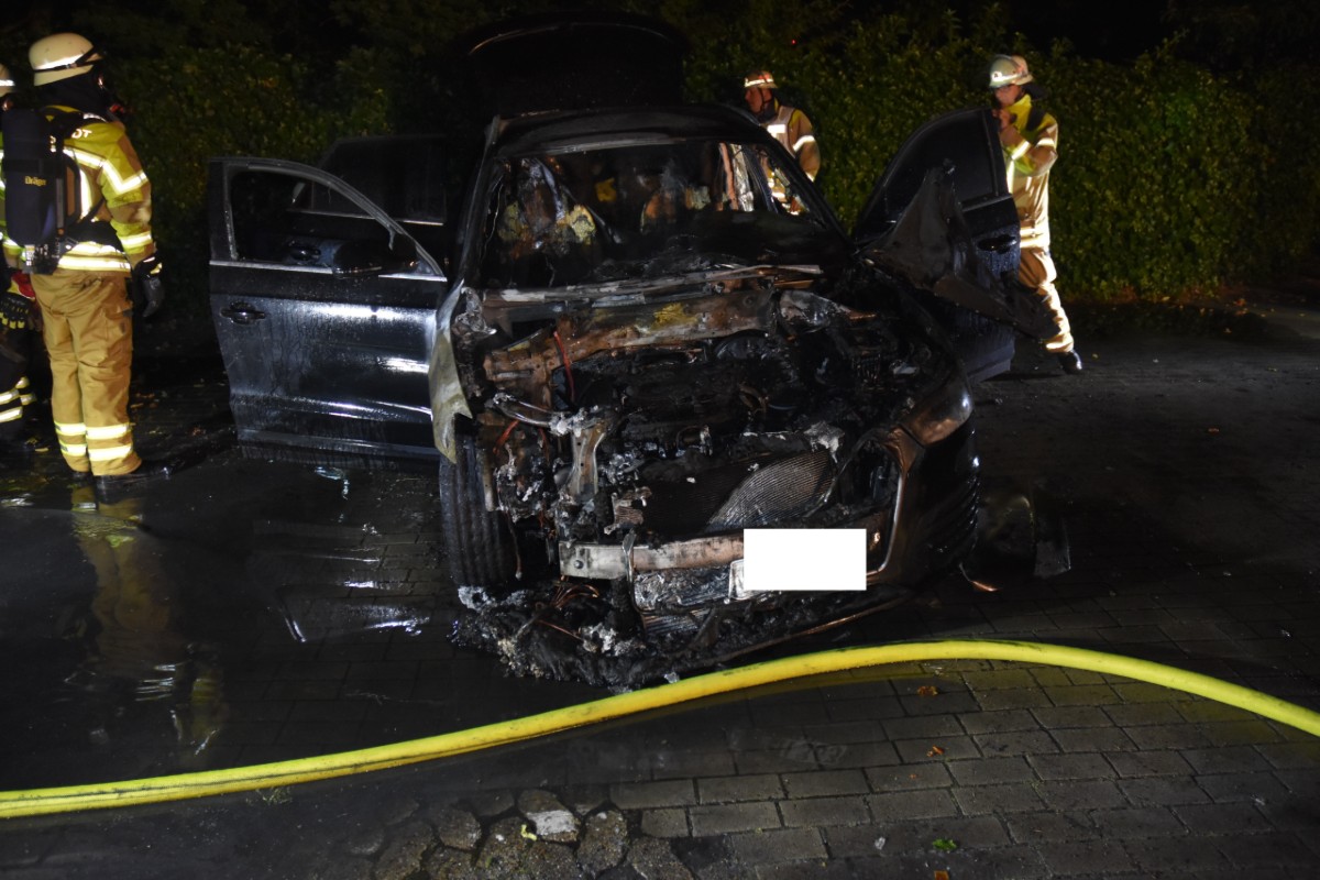 Das Auto konnte nicht mehr gerettet werden.