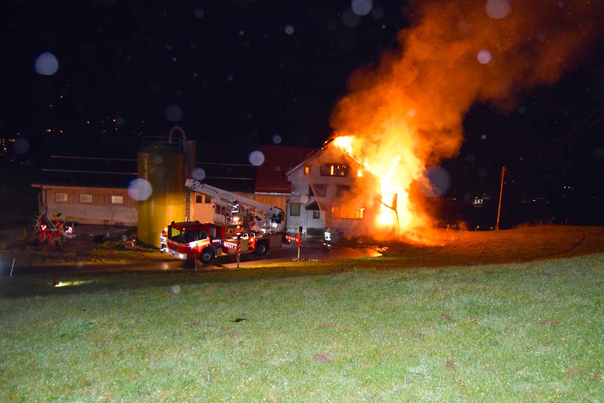 Die Höhe des entstandenen Sachschadens wird auf mehrere Hunderttausend Franken in Urnäsch geschätzt