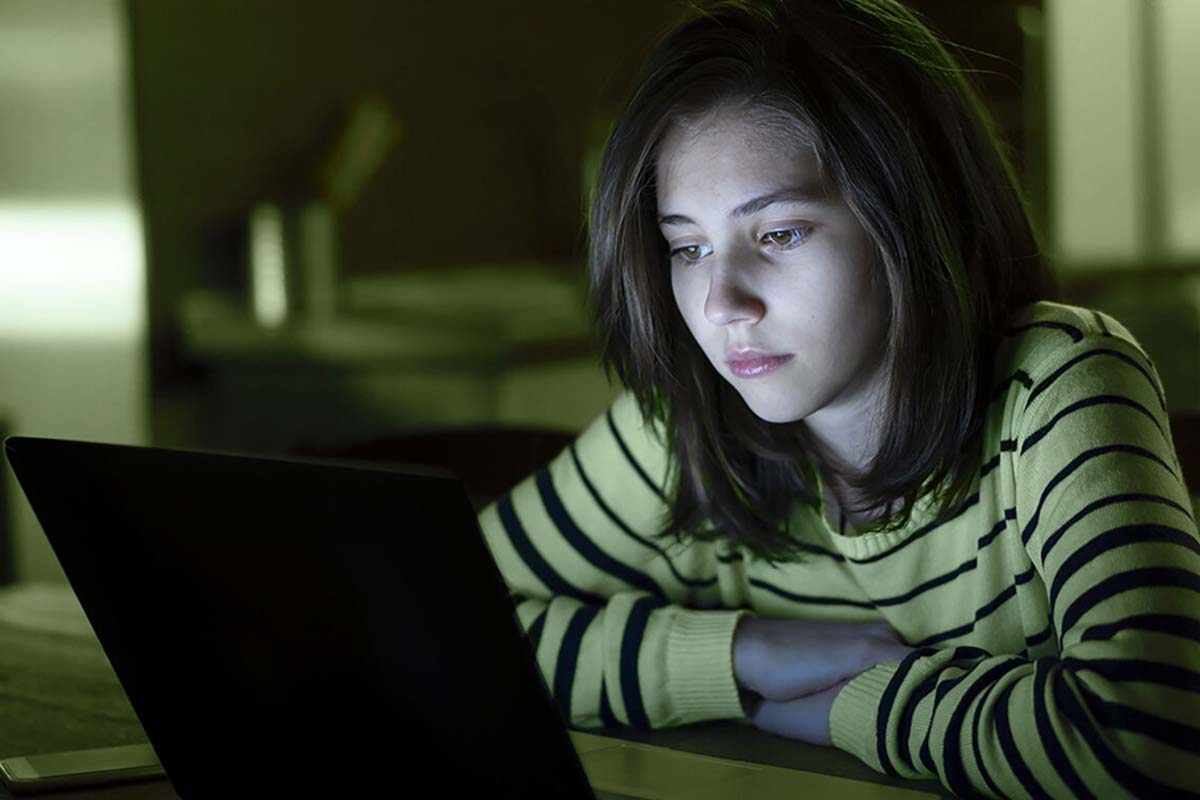 Warnung der Polizei - Sexuelle Übergriffe auf Kindern! So erkennt man die Täter