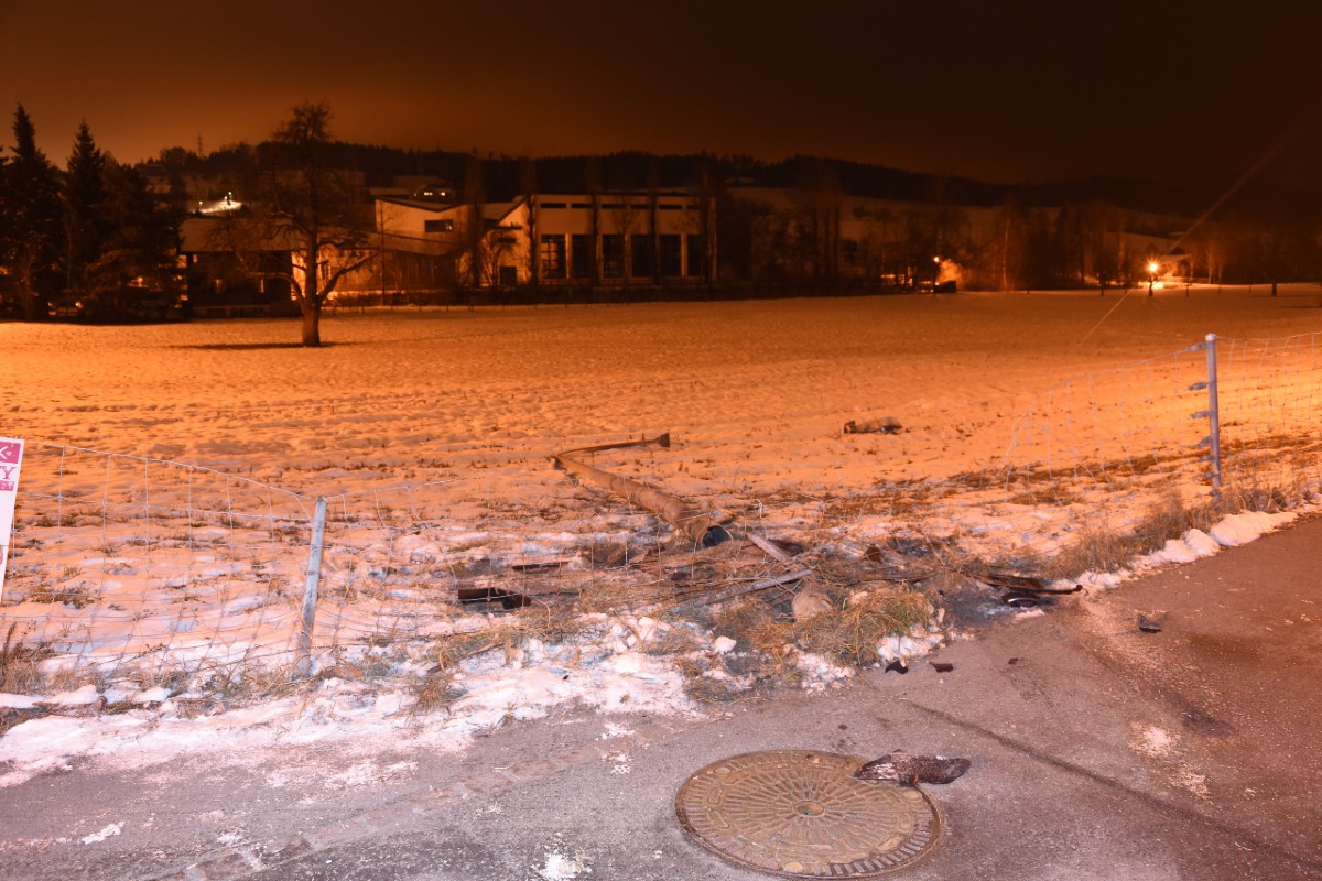 Der Unfallverursacher fuhr in Gossau SG davon.