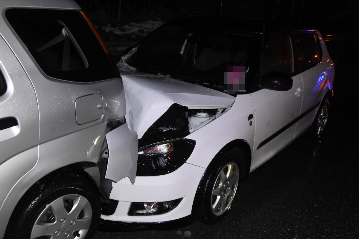 Verkehrsunfall mit mehreren Autos in Lichtensteig