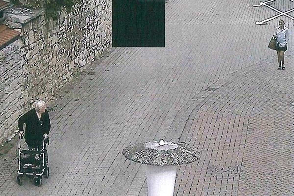 Die Rentnerin hatte einen Anruf ihres vermeintlichen Enkels erhalten