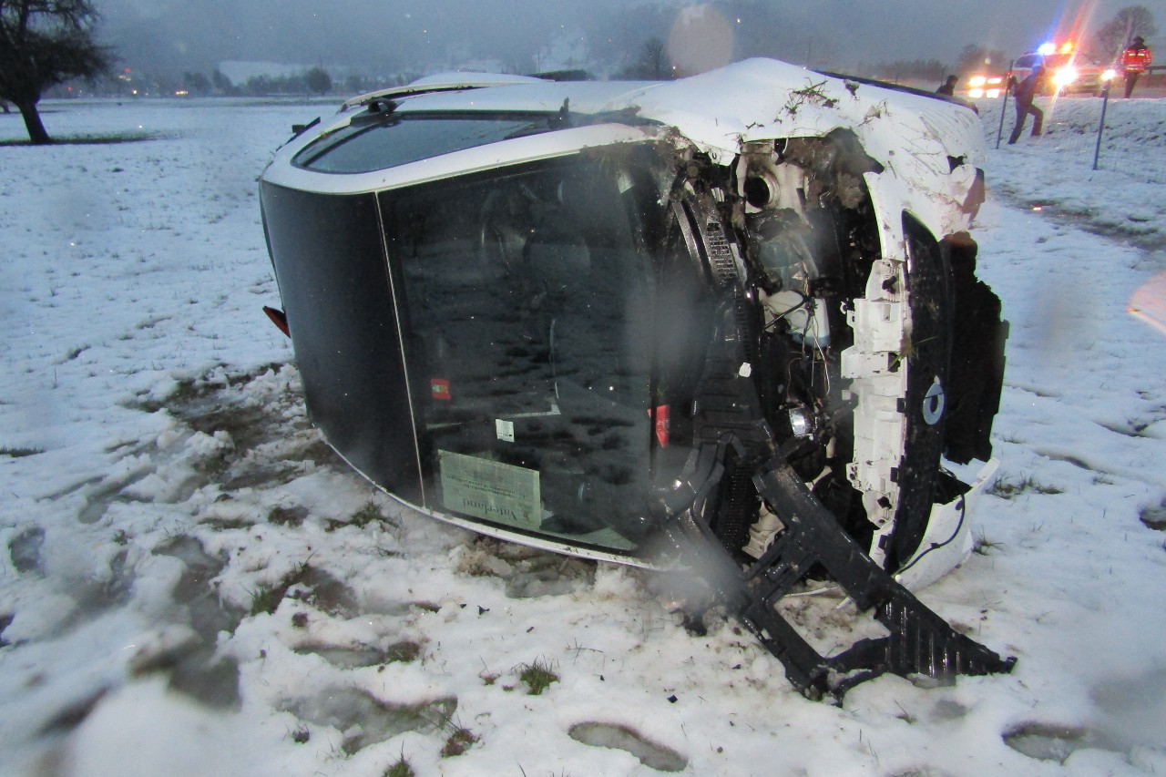 Heftiger Unfall in Niederurnen GL