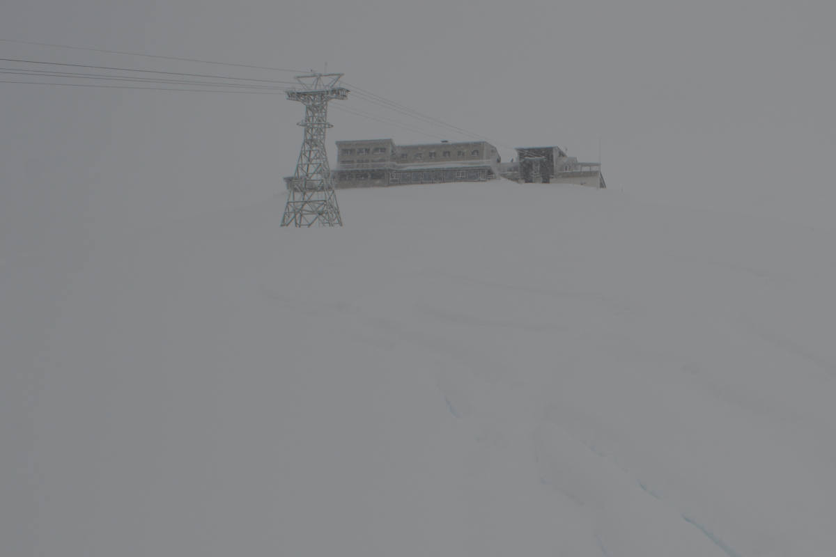 Lawinenniedergang fordert ein Todesopfer bei Emmetten