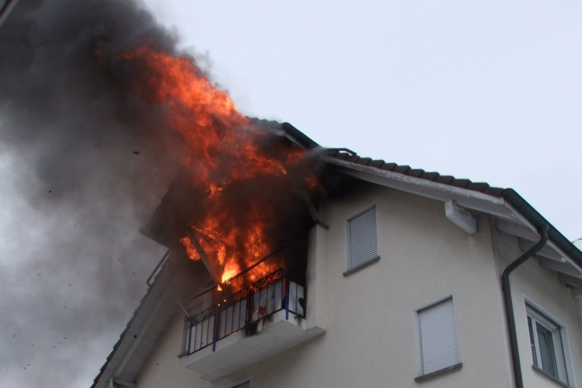 Heute brannte es in Widnau SG in einer Wohnung.
