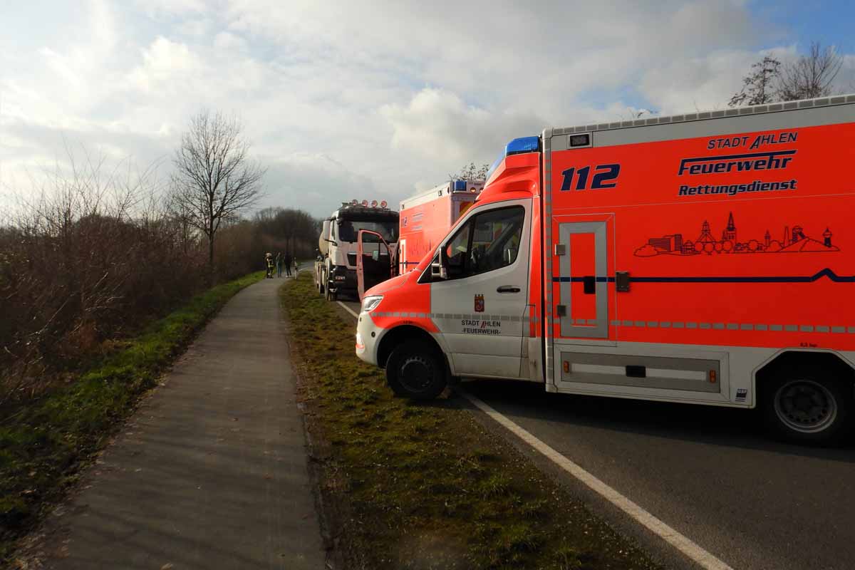 Heute in Fahrtrichtung Drensteinfurt zu einem Verkehrsunfall, bei dem ein Motorradfahrer schwer verletzt wurde