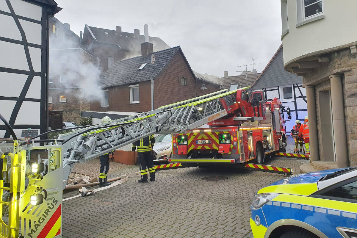 Eine Person tot nach Wohnungsbrand in Niedersprockhövel
