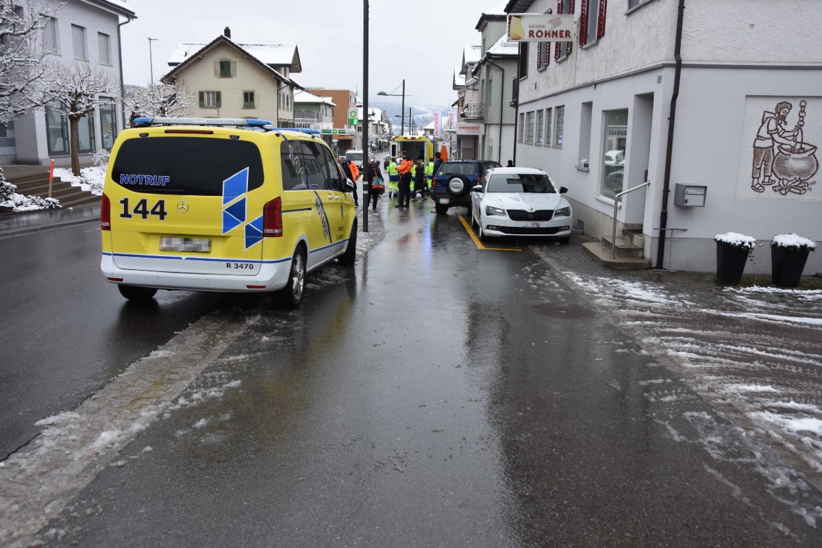 In Bazenheid SG kam es gestern zu einer Kollision mit einem Kind