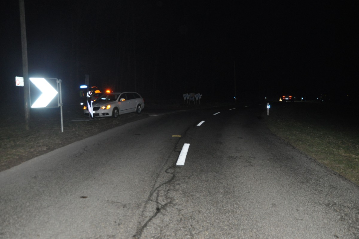 In Deitingen SO ist gestern ein Autolenker verunfallt.