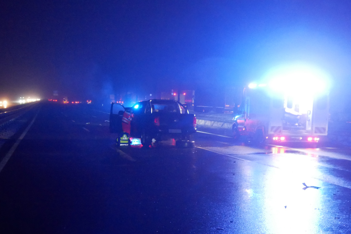 Der Mann fuhr nahezu ungebremst auf den Klein-Lkw auf