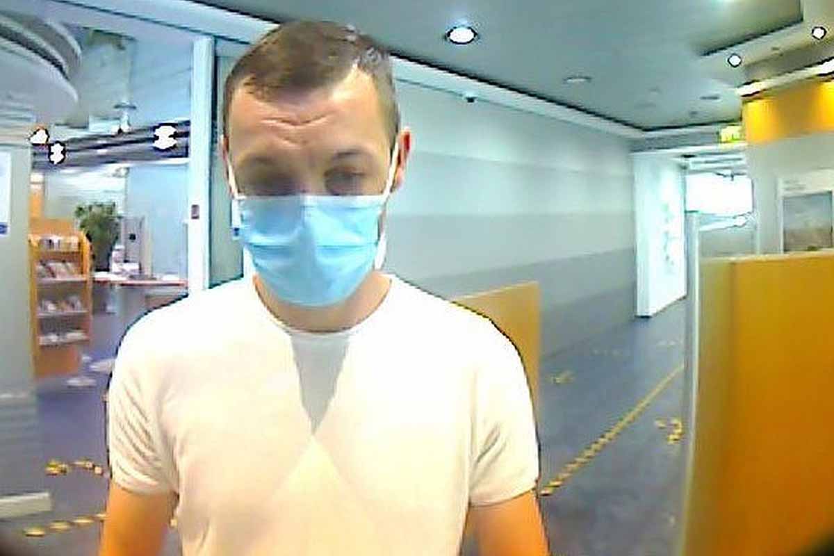 Portemonnaie in Salzkotten gestohlen und Geld abgehoben