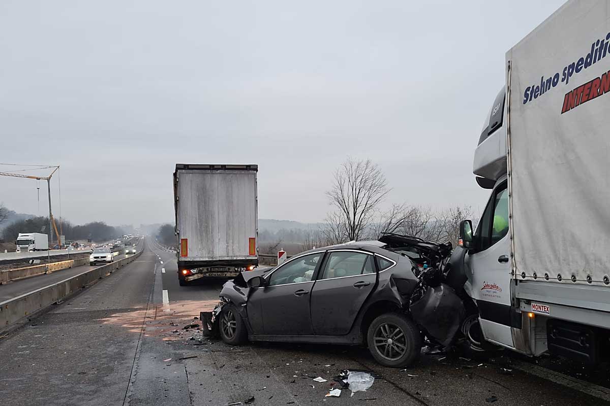 Verkehrsunfall auf der A3 in Sankt Augustin führt zu Vollsperrung