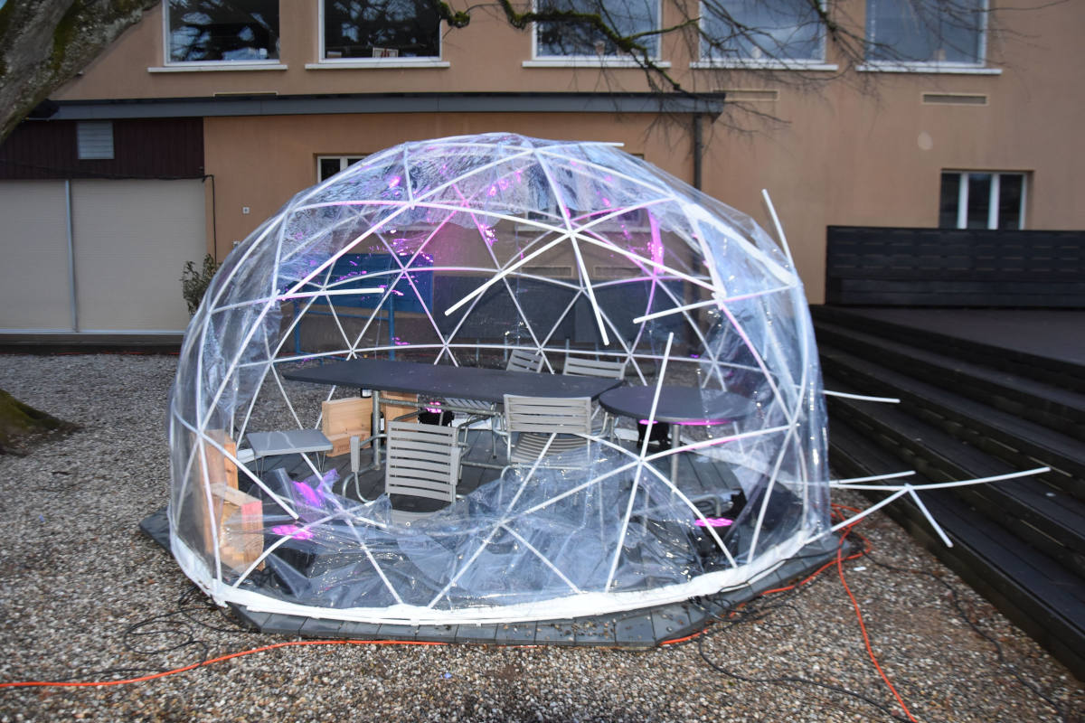 Vandalen wüten im Aussenbereich eines Restaurant in Niedergösgen