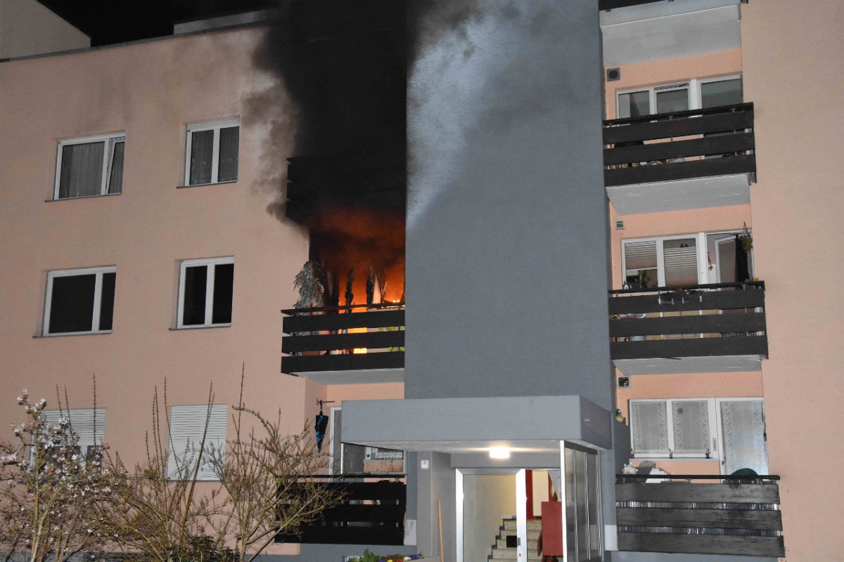 In Wil SG brannte es in einer Wohnungsküche gestern.