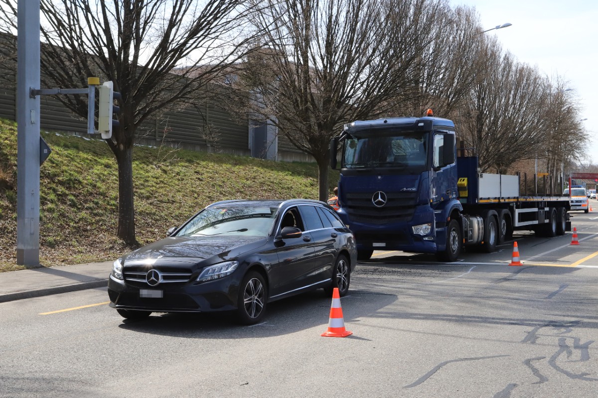 Beim Unfall gestern in St. Gallen ist Sachschaden entstanden.