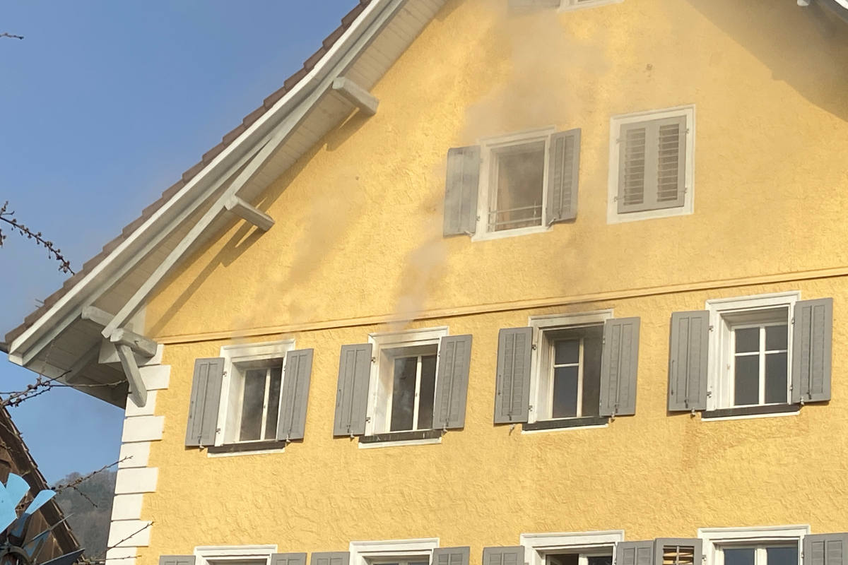 Akku von E-Scooter führte zu Brand in Spreitenbach